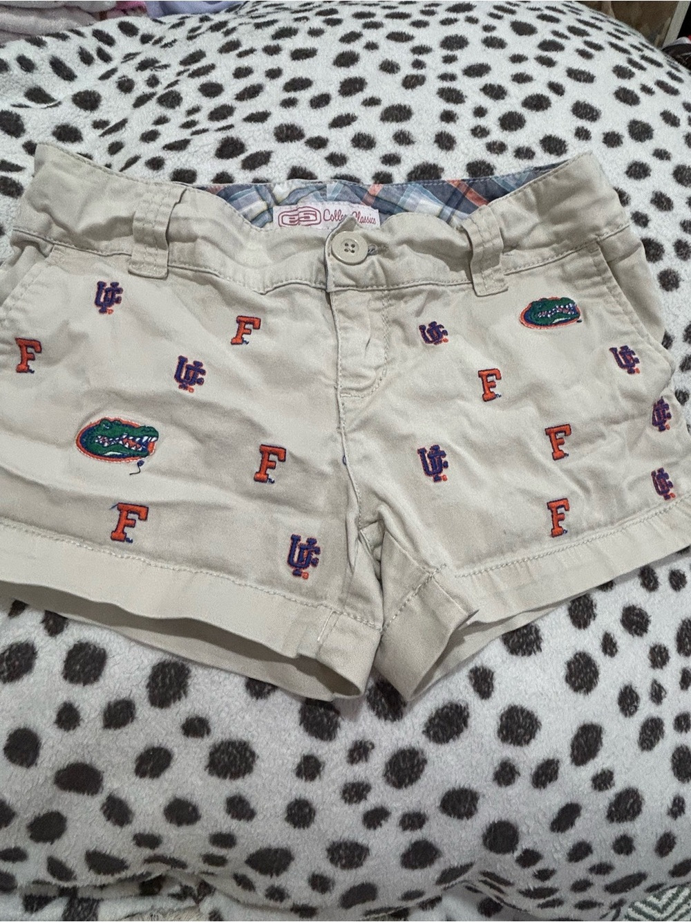Khaki Embroidered juniors size one Jean Shorts with Team Motifs